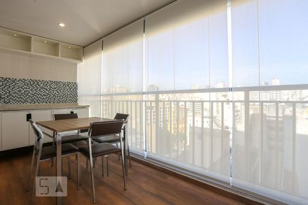 Varanda de kitnet/studio para alugar com 1 quarto, 43m² em Campos Elíseos, São Paulo