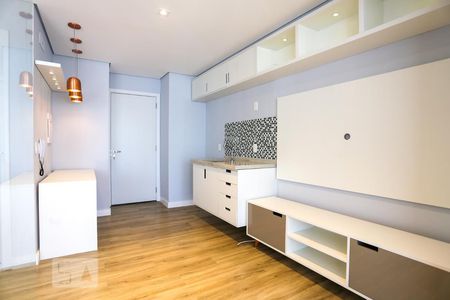 Sala de kitnet/studio para alugar com 1 quarto, 43m² em Campos Elíseos, São Paulo