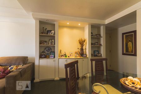 Sala de apartamento à venda com 4 quartos, 146m² em Barra da Tijuca, Rio de Janeiro