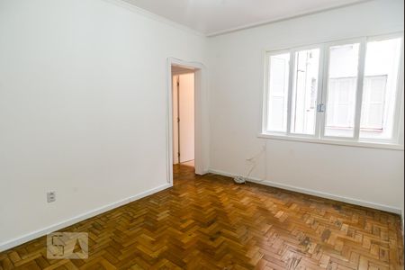 Sala de apartamento à venda com 2 quartos, 65m² em Auxiliadora, Porto Alegre