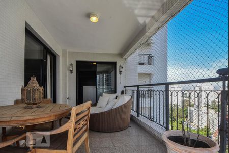 Varanda de apartamento para alugar com 4 quartos, 370m² em Santo Amaro, São Paulo