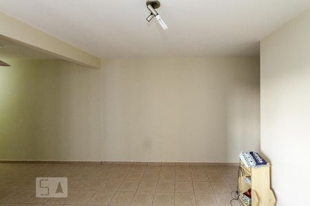 Sala de apartamento à venda com 3 quartos, 70m² em Sítio Pinheirinho, São Paulo