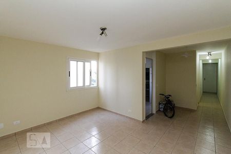 Sala de apartamento à venda com 3 quartos, 70m² em Sítio Pinheirinho, São Paulo