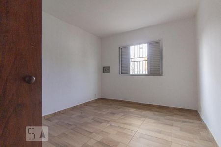 Quarto 2 de casa para alugar com 3 quartos, 170m² em Vila Guarani (z Sul), São Paulo