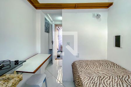 Studio de kitnet/studio para alugar com 1 quarto, 11m² em Vila Deodoro, São Paulo