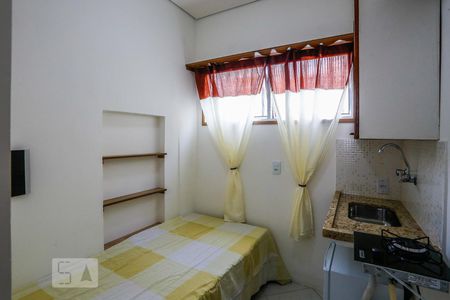 Studio de kitnet/studio para alugar com 1 quarto, 11m² em Vila Deodoro, São Paulo