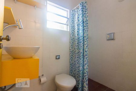 Banheiro  de kitnet/studio à venda com 1 quarto, 70m² em Butantã, São Paulo