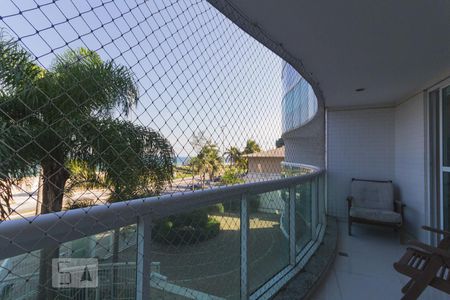 Varanda de apartamento para alugar com 2 quartos, 85m² em Barra da Tijuca, Rio de Janeiro