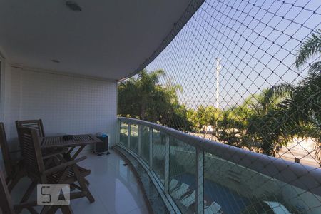 Varanda de apartamento para alugar com 2 quartos, 85m² em Barra da Tijuca, Rio de Janeiro