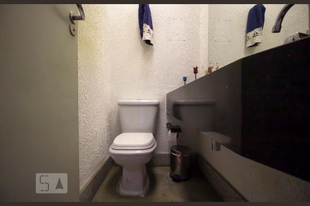 Lavabo  de casa à venda com 5 quartos, 275m² em Prado, Belo Horizonte