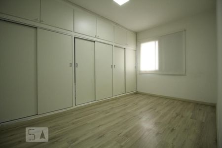 Dormitório 2 de apartamento à venda com 2 quartos, 67m² em Vila Deodoro, São Paulo
