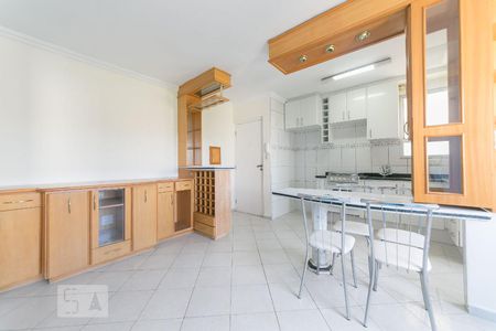 Sala de apartamento para alugar com 3 quartos, 80m² em Jardim Indianópolis, Campinas