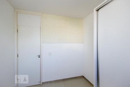 Quarto 1 de apartamento para alugar com 2 quartos, 51m² em Jacarepaguá, Rio de Janeiro