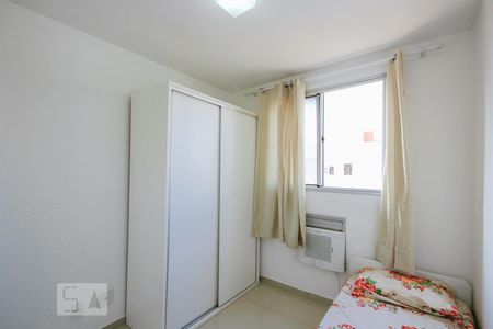 Quarto 1 de apartamento para alugar com 2 quartos, 51m² em Jacarepaguá, Rio de Janeiro