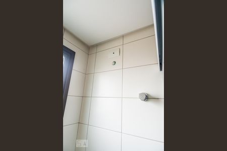 Banheiro de apartamento para alugar com 3 quartos, 84m² em Cascata, Porto Alegre