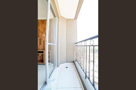 varanda de apartamento para alugar com 2 quartos, 58m² em Parque Novo Mundo, São Paulo