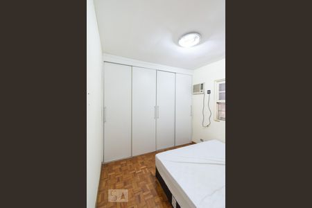 Quarto 1 de casa à venda com 2 quartos, 180m² em Vila Congonhas, São Paulo