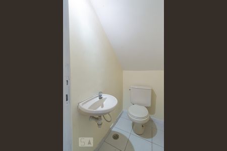 Lavabo de casa à venda com 2 quartos, 180m² em Vila Congonhas, São Paulo