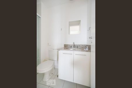 Banheiro de apartamento à venda com 2 quartos, 72m² em Brás, São Paulo