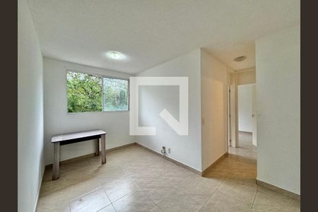 Sala de apartamento para alugar com 2 quartos, 50m² em Vargem Grande, Rio de Janeiro