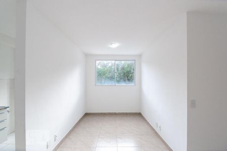 Sala de apartamento para alugar com 2 quartos, 70m² em Vargem Grande, Rio de Janeiro