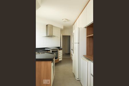 Cozinha de apartamento à venda com 3 quartos, 117m² em Centro, Jundiaí