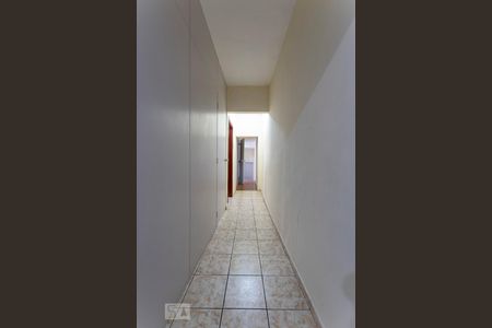 Corredor Quartos  de casa à venda com 2 quartos, 70m² em Jardim Carlos Gomes, Jundiaí