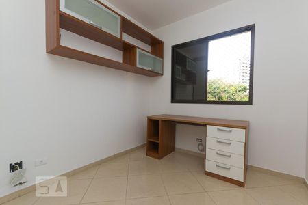 Quarto 1 de apartamento para alugar com 3 quartos, 77m² em Vila Santa Catarina, São Paulo