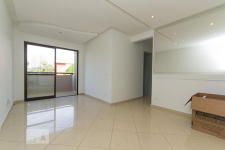 Sala de apartamento para alugar com 3 quartos, 77m² em Vila Santa Catarina, São Paulo