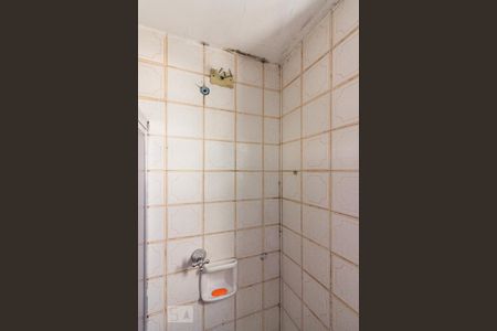 Banheiro de apartamento para alugar com 2 quartos, 52m² em Vila Marina, São Paulo