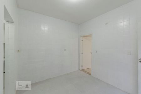 Cozinha de casa à venda com 3 quartos, 140m² em Vila Santo Estéfano, São Paulo