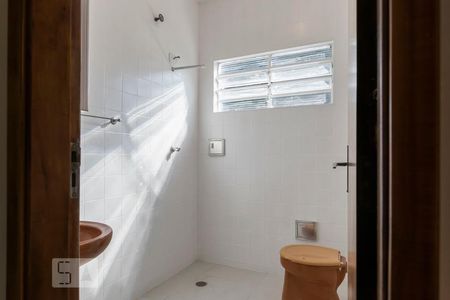 Banheiro de casa à venda com 3 quartos, 140m² em Vila Santo Estéfano, São Paulo