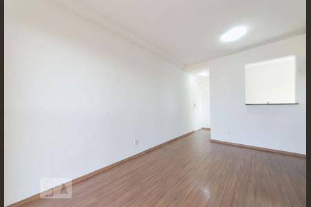Sala de apartamento à venda com 3 quartos, 62m² em Jardim Ipaussurama, Campinas