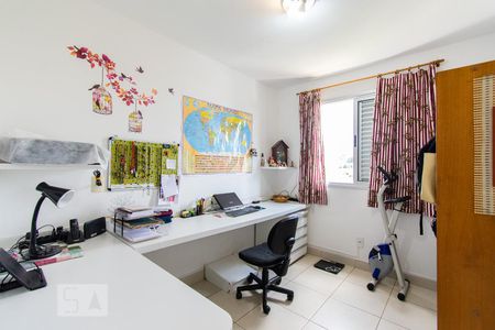 Quarto 1 de apartamento para alugar com 3 quartos, 80m² em Pampulha, Belo Horizonte