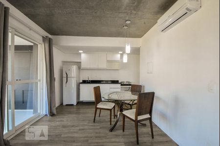 Sala de Jantar e Cozinha de apartamento para alugar com 1 quarto, 65m² em Cidade Monções, São Paulo