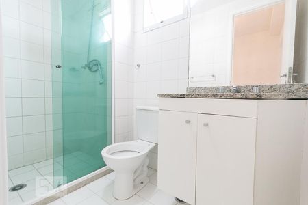 Banheiro 2 de apartamento à venda com 3 quartos, 97m² em Vila Gumercindo, São Paulo