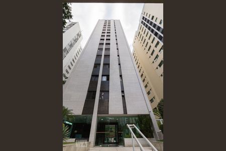 Apartamento para alugar com 100m², 3 quartos e 1 vaga Apartamento para alugar com 100m², 3 quartos e 1 vagaFachada