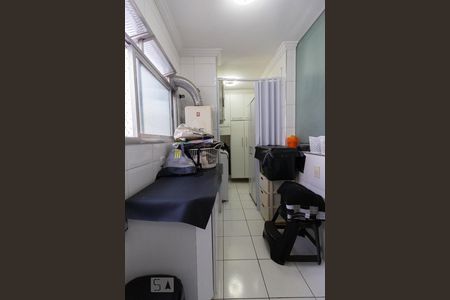 Apartamento para alugar com 100m², 3 quartos e 1 vaga Apartamento para alugar com 100m², 3 quartos e 1 vagaÁrea de Serviço