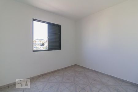 Quarto 1 de apartamento à venda com 2 quartos, 45m² em Portal dos Gramados, Guarulhos