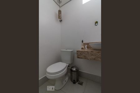 Banheiro  de apartamento à venda com 3 quartos, 140m² em Santa Maria, São Caetano do Sul