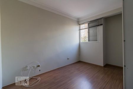 Quarto 1 de apartamento para alugar com 2 quartos, 70m² em Jardim Guarulhos, Guarulhos