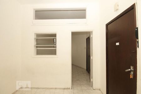Sala. de apartamento à venda com 1 quarto, 28m² em Copacabana, Rio de Janeiro