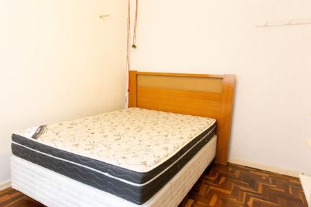 Quarto de apartamento para alugar com 1 quarto, 50m² em Petrópolis, Porto Alegre