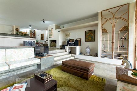 Casa de condomínio à venda com 540m², 3 quartos e 6 vagas Casa de condomínio à venda com 540m², 3 quartos e 6 vagasSala 04