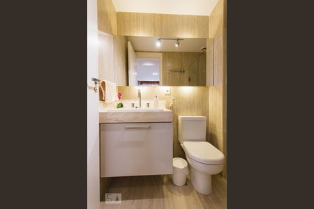 Banheiro Social de apartamento à venda com 2 quartos, 70m² em Jacarepaguá, Rio de Janeiro