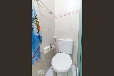 Banheiro de apartamento à venda com 3 quartos, 63m² em Vila Esperança, São Paulo
