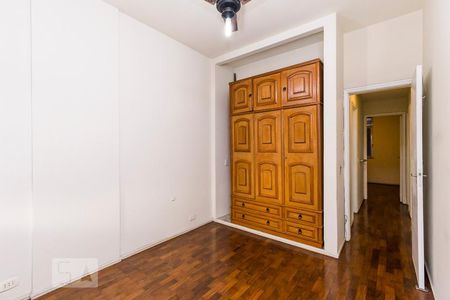 Quarto 1  de apartamento à venda com 2 quartos, 70m² em Laranjeiras, Rio de Janeiro
