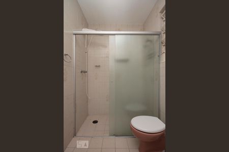 Banheiro de apartamento à venda com 2 quartos, 80m² em Bela Vista, São Paulo