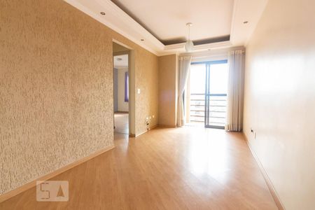 Sala  de apartamento para alugar com 2 quartos, 65m² em Km 18, Osasco