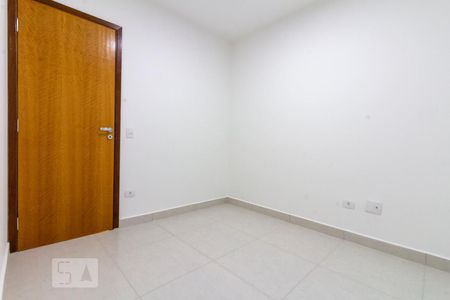 Quarto 2 de apartamento para alugar com 2 quartos, 45m² em Vila Nova Mazzei, São Paulo